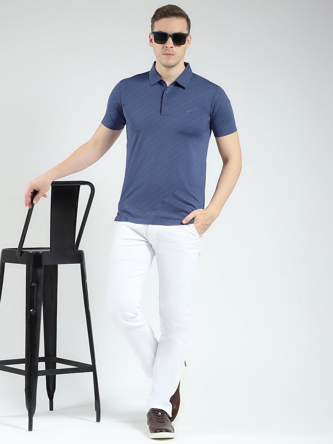 Men Blue Solid Collar Half Sleeve T-Shirt