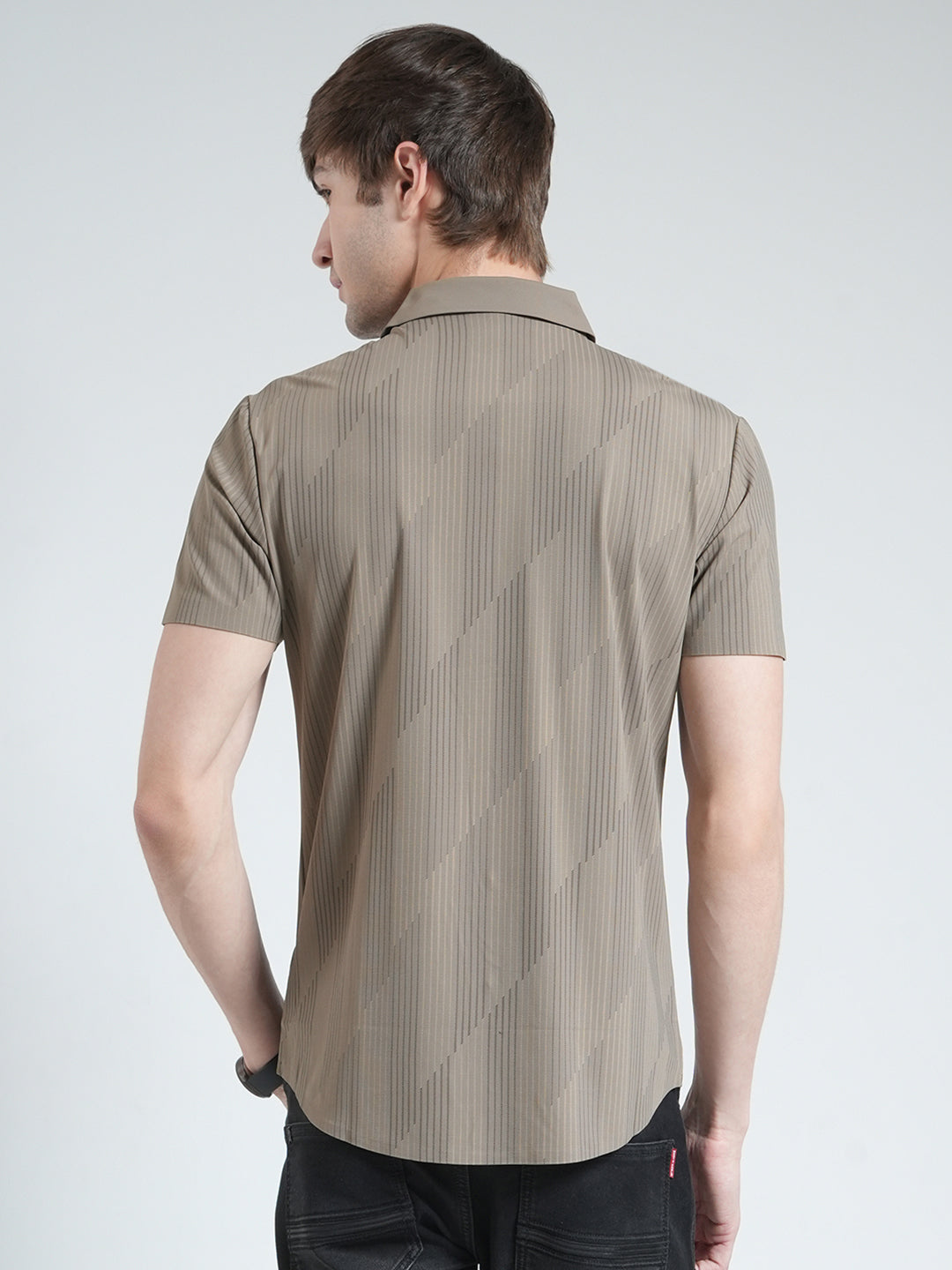 Men Brown Printed Collar Half Sleeve Shirt