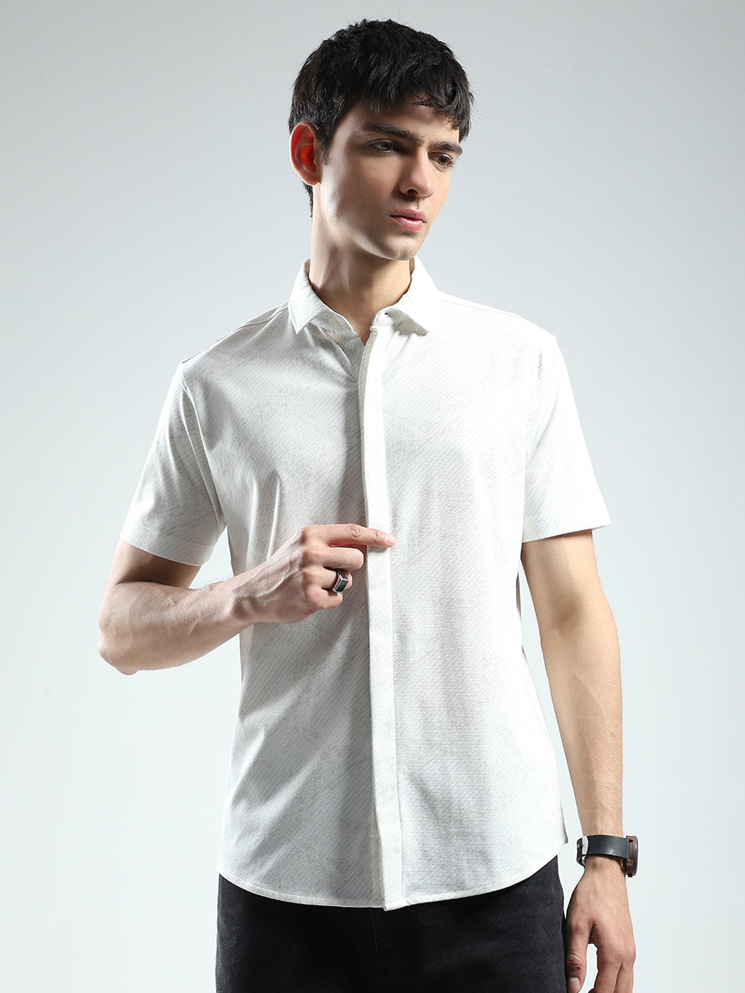 Men White Printed Collar Half Sleeve Shirt