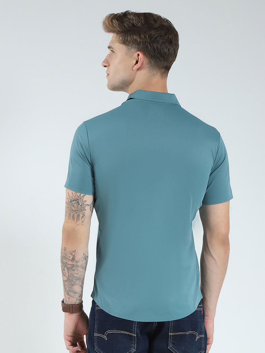 Men Green Solid Collar Half Sleeve Shirt