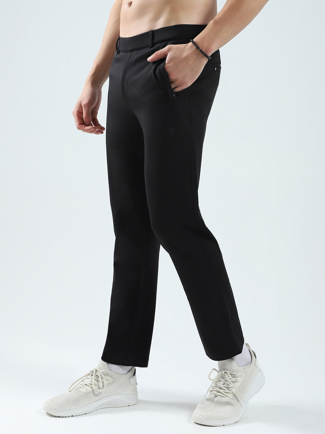 Men Black Solid Regular Fit Lower