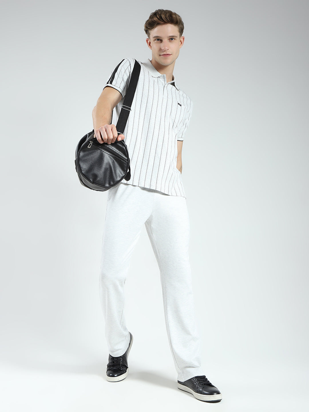 Men Off White Solid Collar Half Sleeve Lower Set