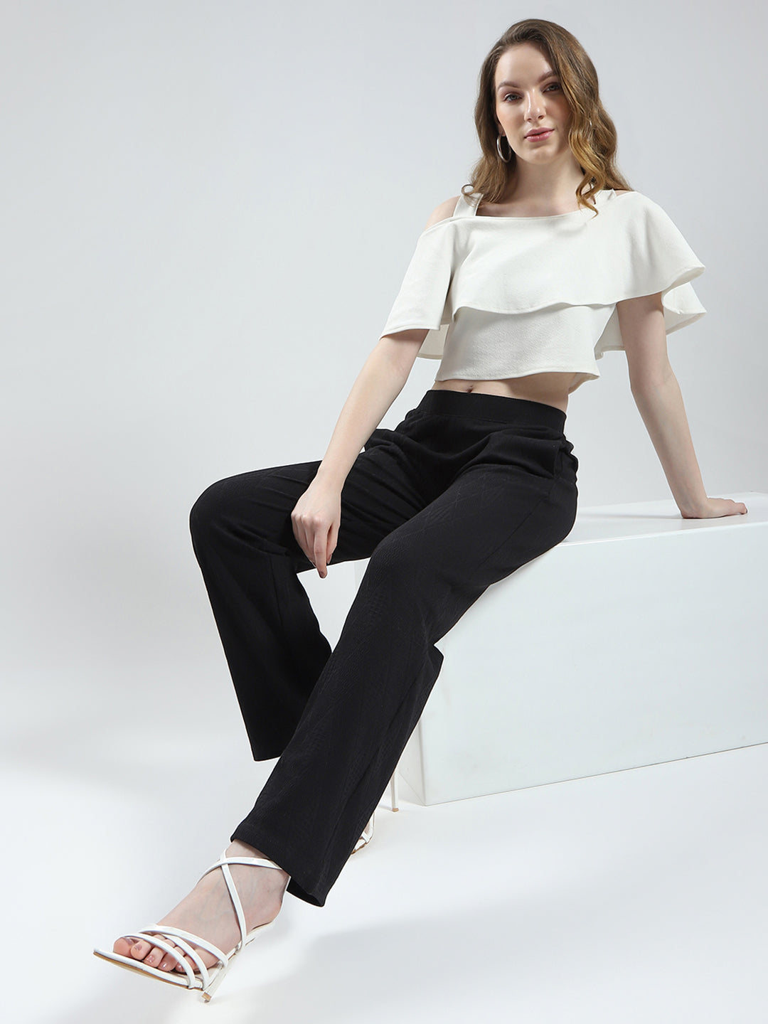 Women Black Self Design Regular Fit Lower