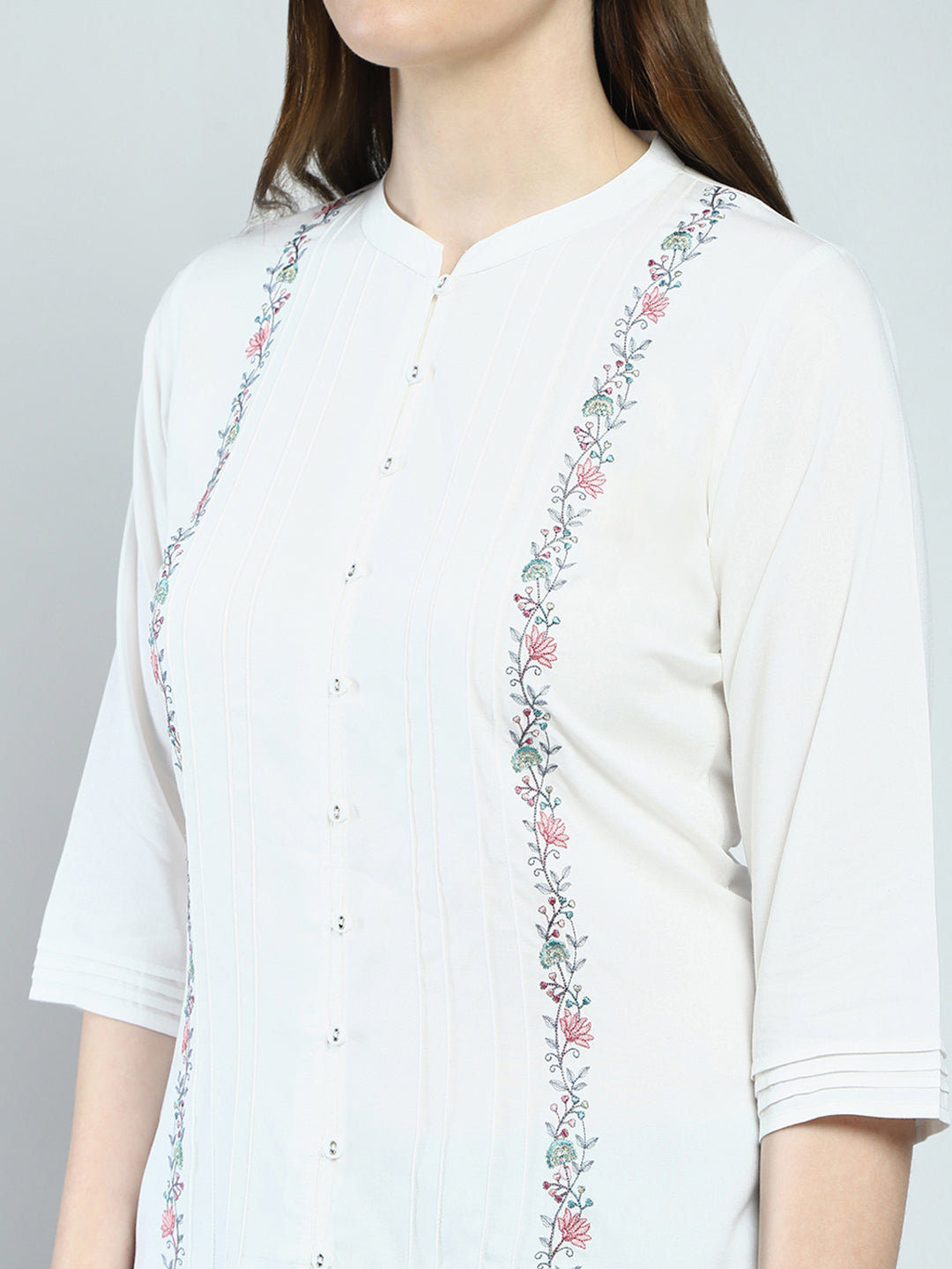 Women White Embroidered Round Neck 3/4th Sleeve Top