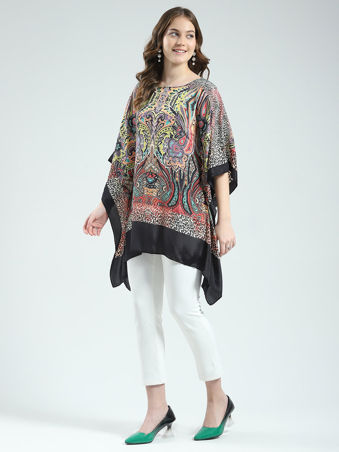 Women Multicolor Printed Round Neck 3/4th Sleeve Poncho