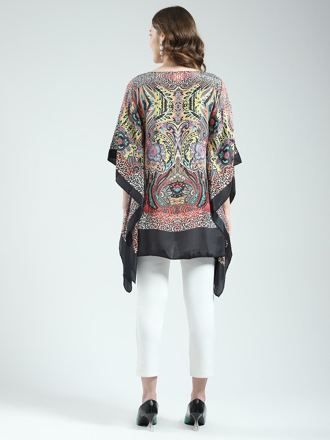 Women Multicolor Printed Round Neck 3/4th Sleeve Poncho