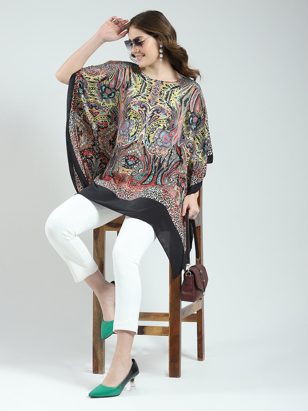Women Multicolor Printed Round Neck 3/4th Sleeve Poncho