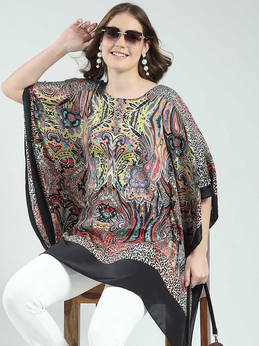Women Multicolor Printed Round Neck 3/4th Sleeve Poncho