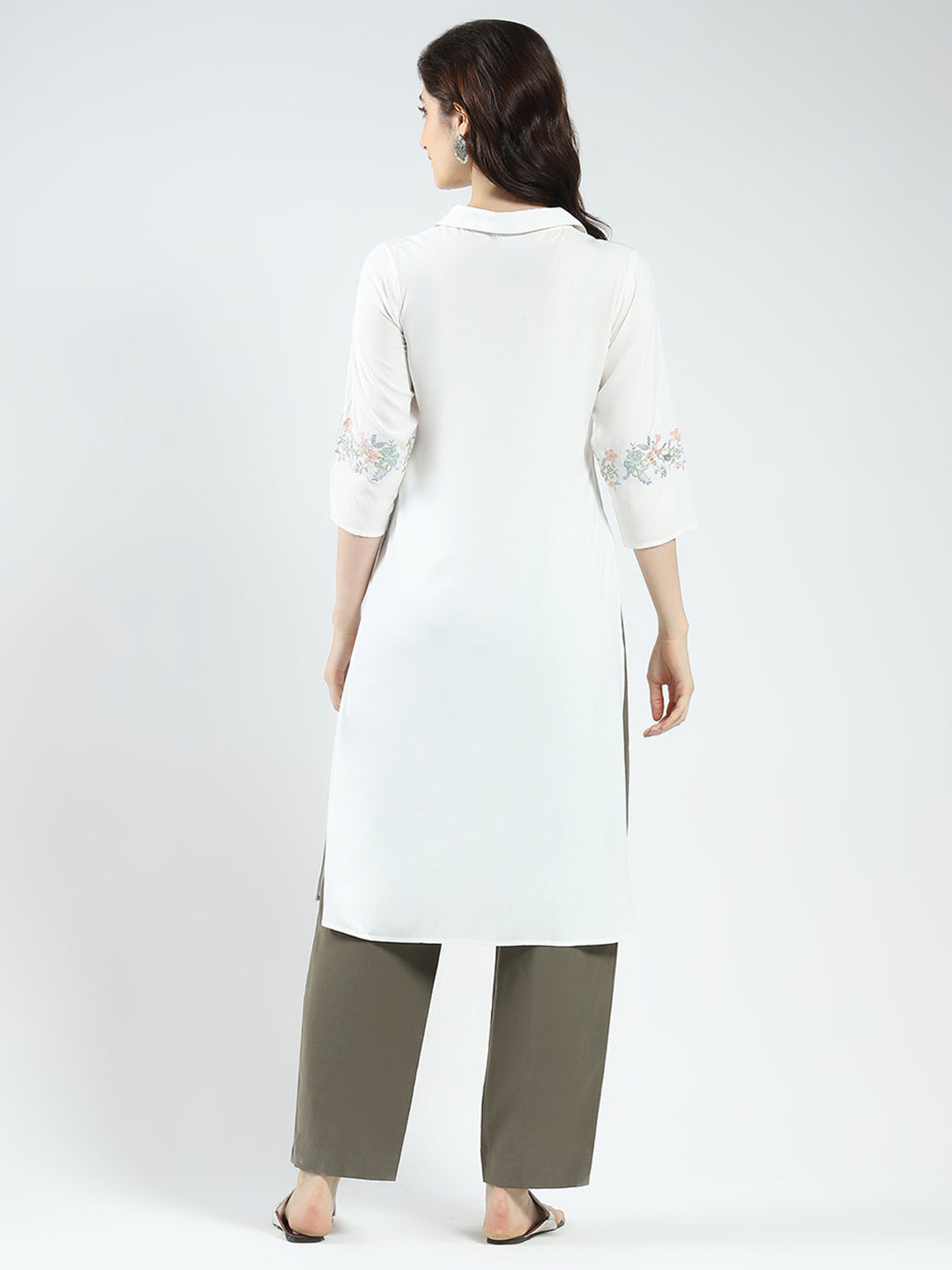 Women White Self Design Collar 3/4th Sleeve Kurti