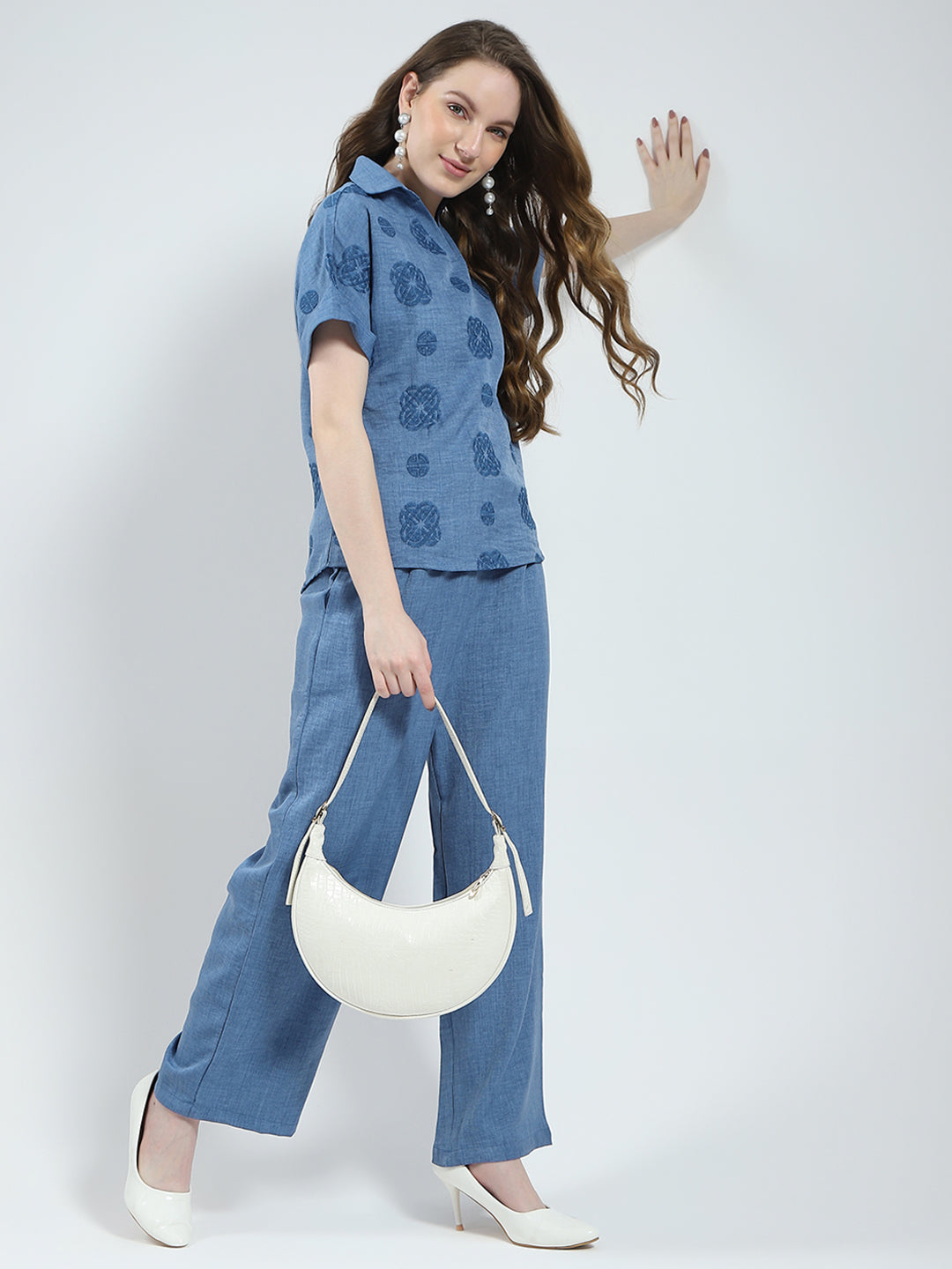 Women Blue Embroidered Collar Half Sleeve Cords Set