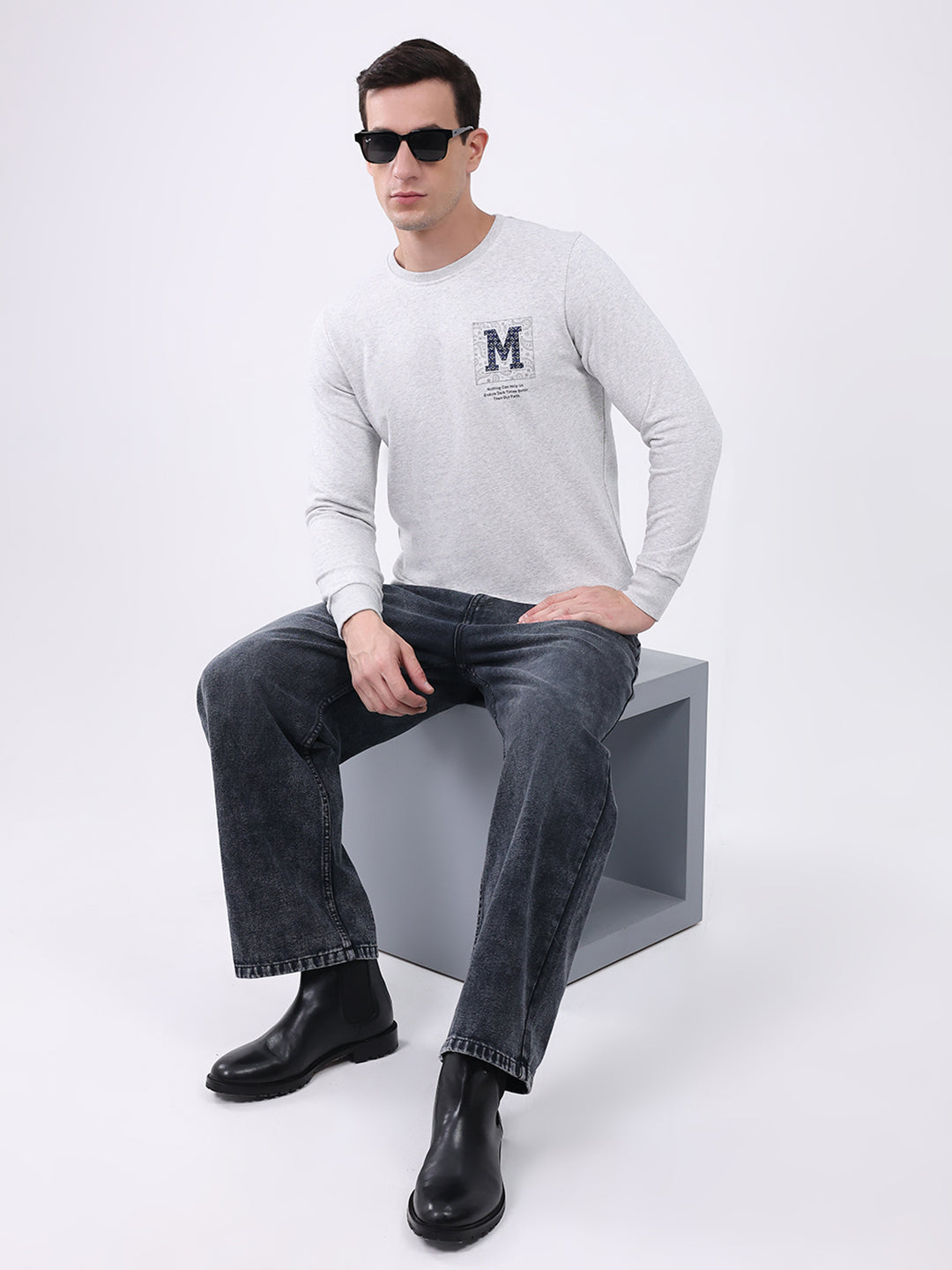 Men Grey Solid Round Neck Full Sleeve Winter T-Shirt