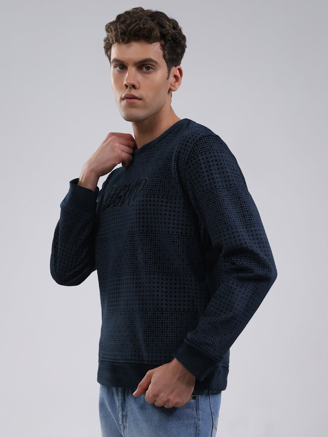 Men Navy Blue Printed Round Neck Full Sleeve Sweatshirt