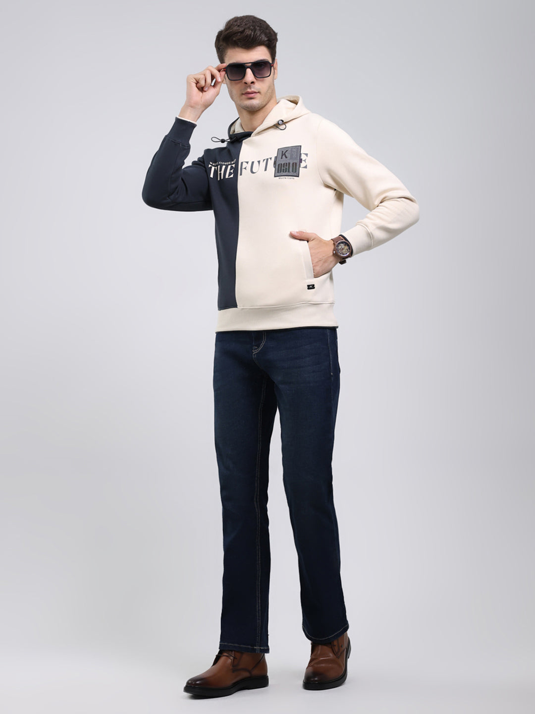 Men Grey Printed Hooded Full Sleeve Sweatshirt