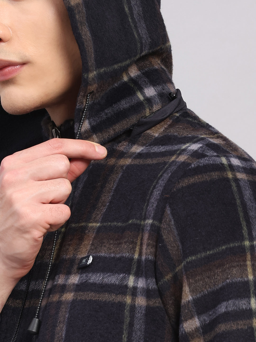 Men Blue Solid Hooded Full Sleeve Jacket