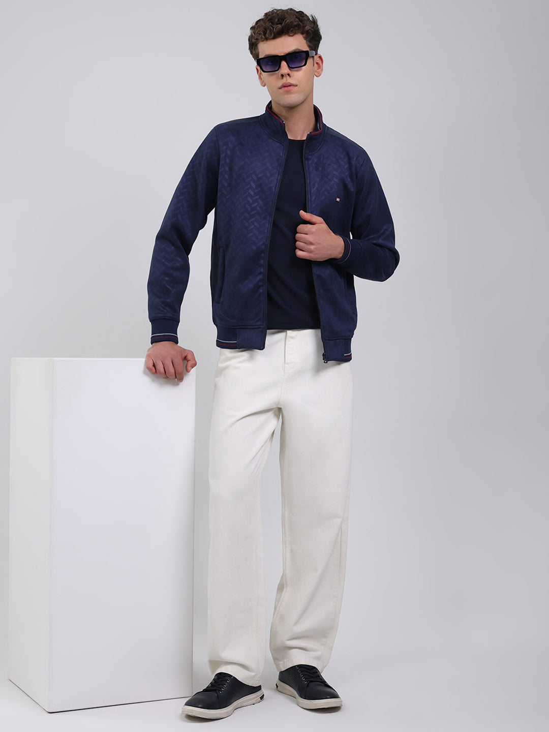 Men Blue Self Design Full Sleeve Sweatshirt with Jacket Vibe