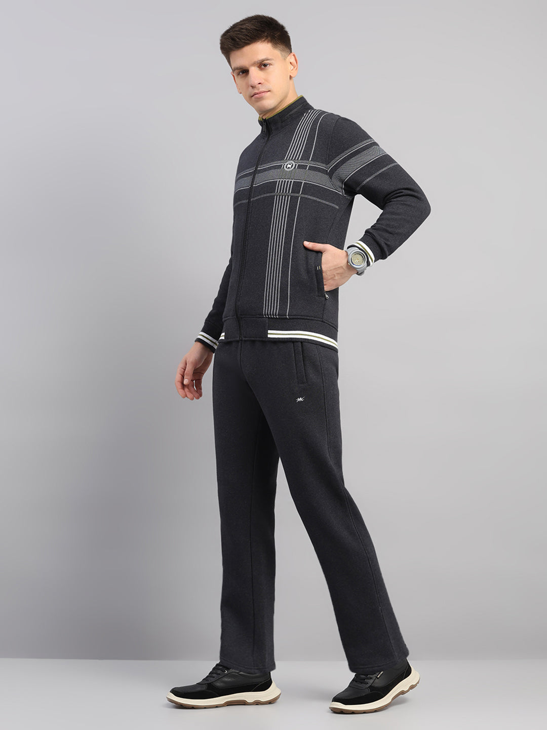 Men Charcoal Solid Collar Full Sleeve Winter Tracksuit