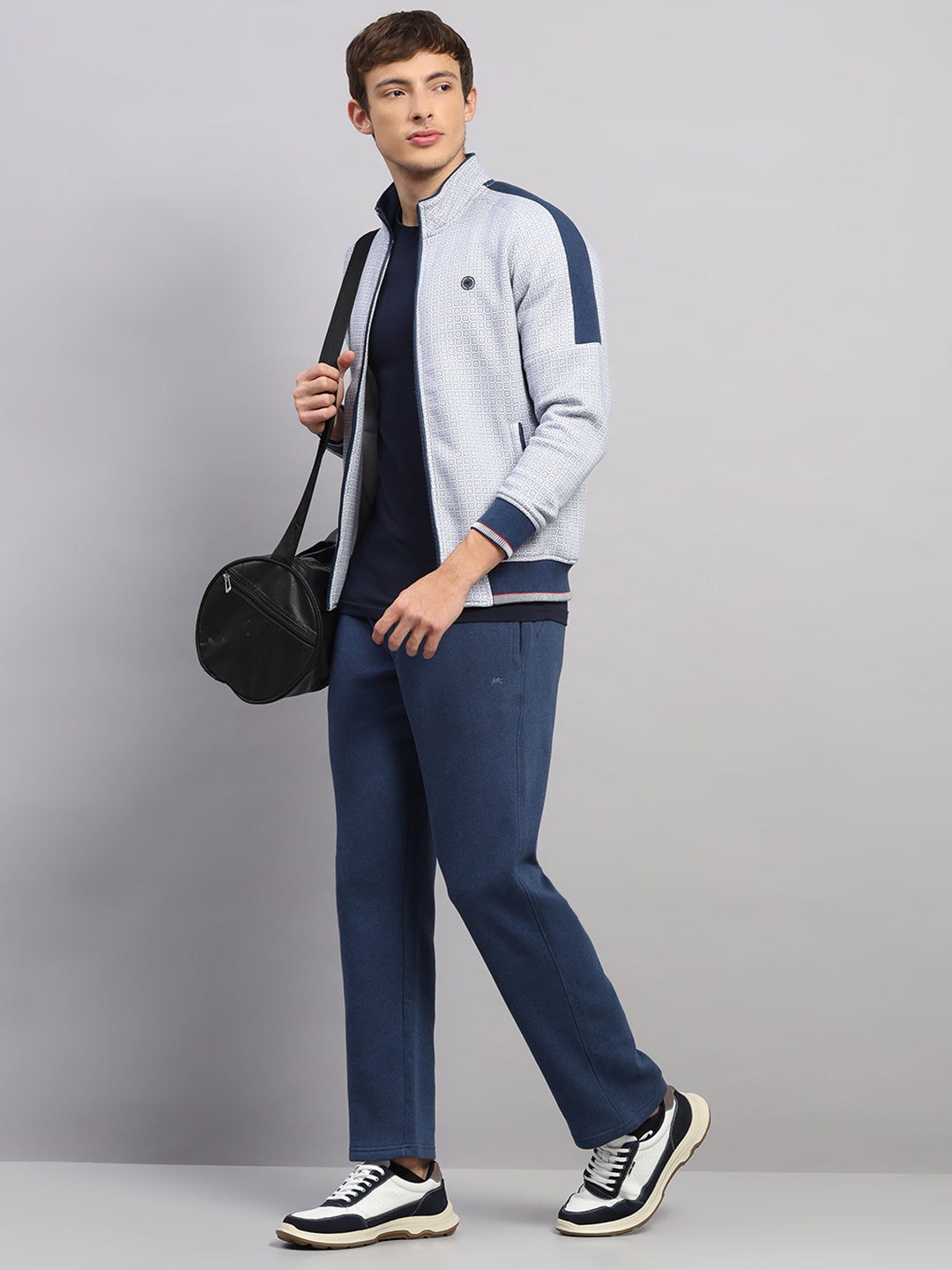 Men Blue Solid Collar Full Sleeve Winter Tracksuit