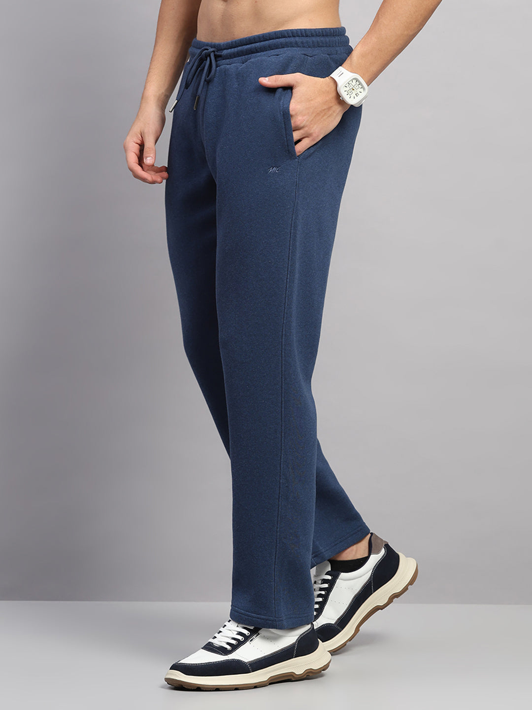 Men Blue Solid Collar Full Sleeve Winter Tracksuit