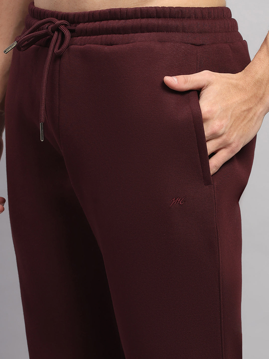 Men Maroon Solid Collar Full Sleeve Winter Tracksuit