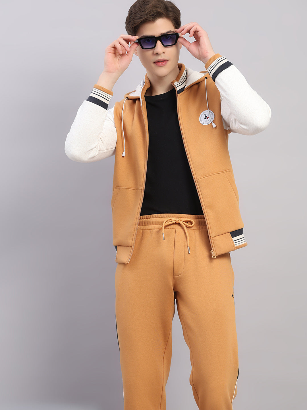 Men Camel Brown Solid Hooded Full Sleeve Winter Tracksuit