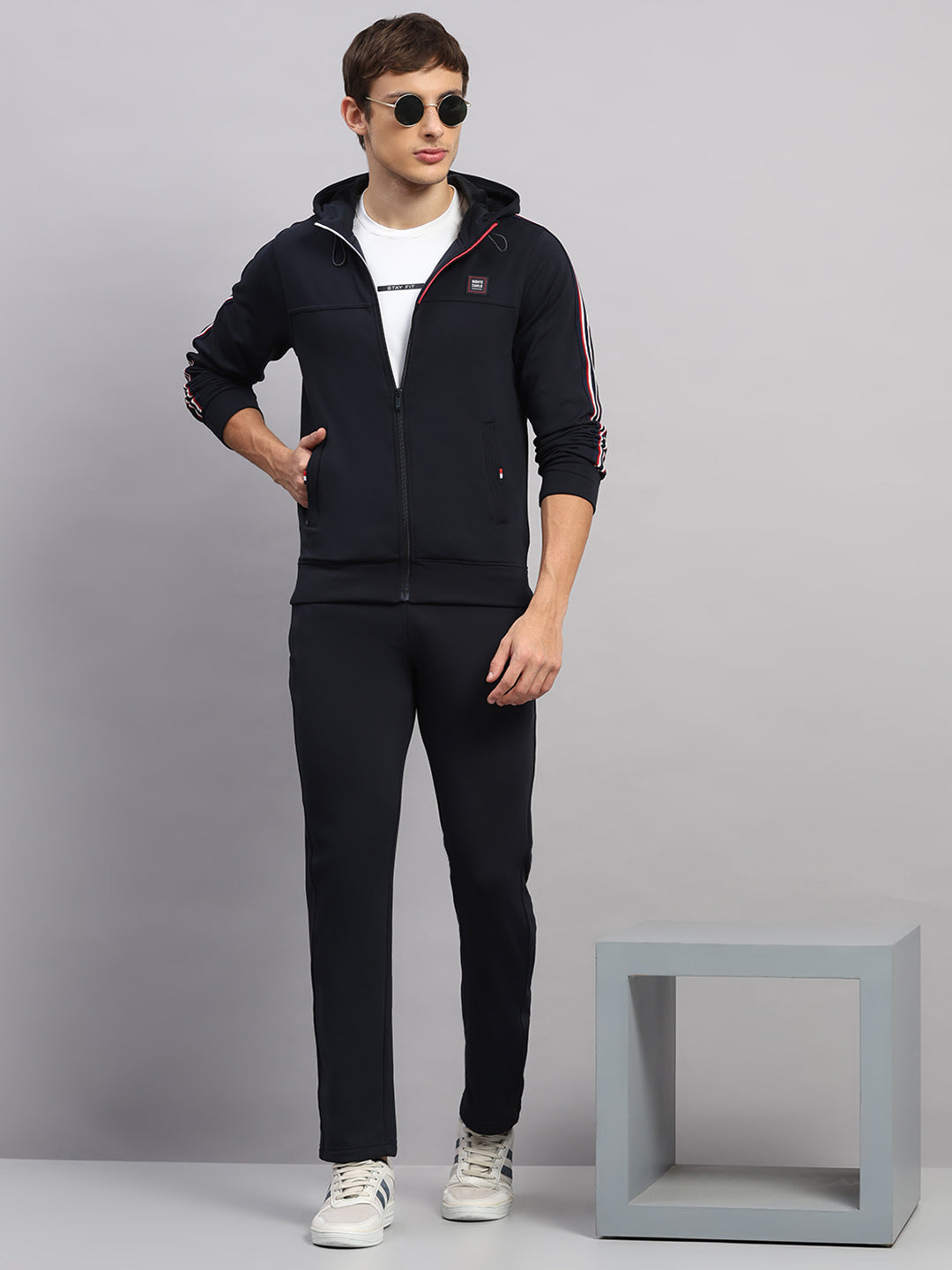 Men Navy Blue Solid Collar Full Sleeve Winter Tracksuit