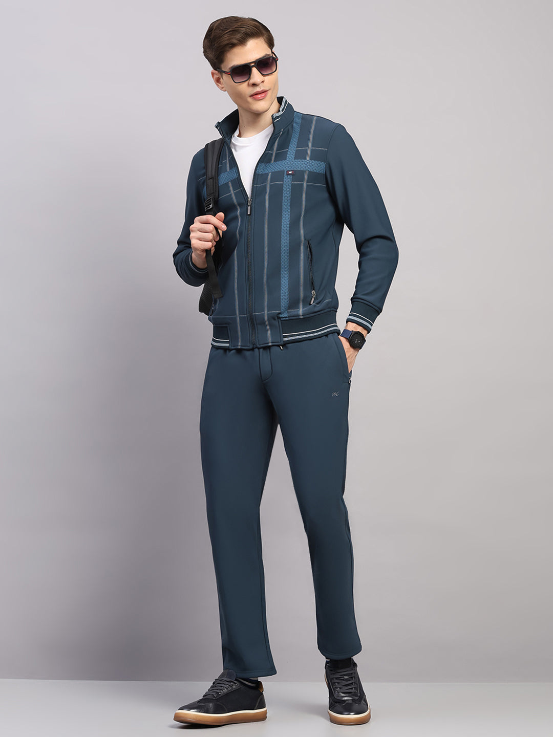 Men Teal Blue Solid Collar Full Sleeve Winter Tracksuit