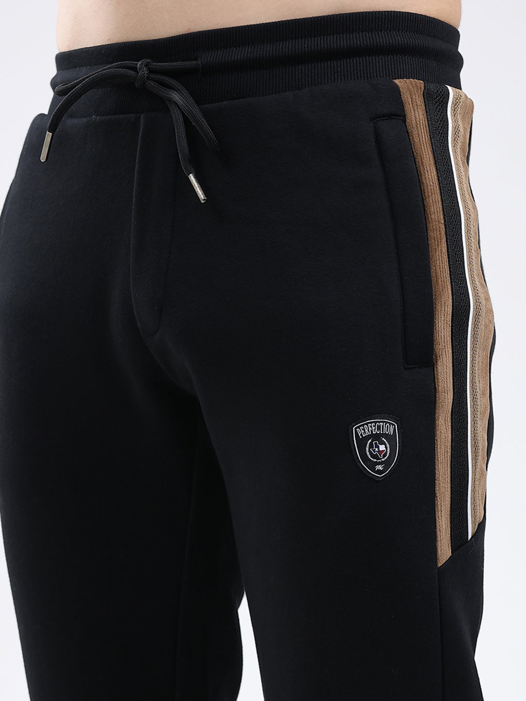 Men Black Solid Regular Fit Winter Lower