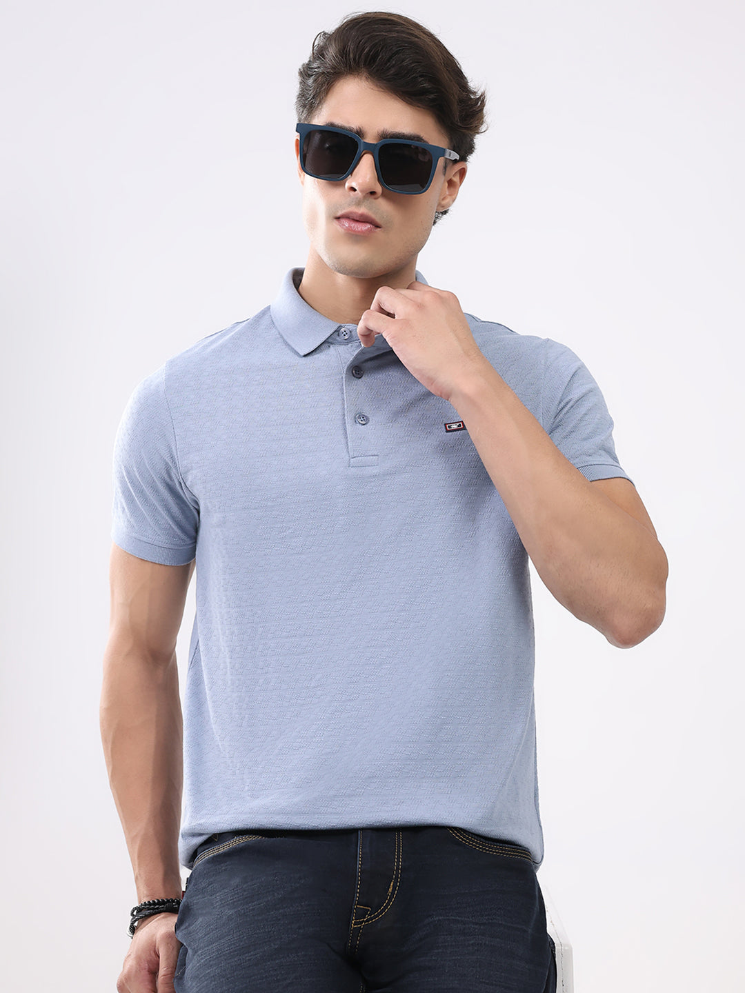 Men Blue Solid Collar Half Sleeve T-Shirt