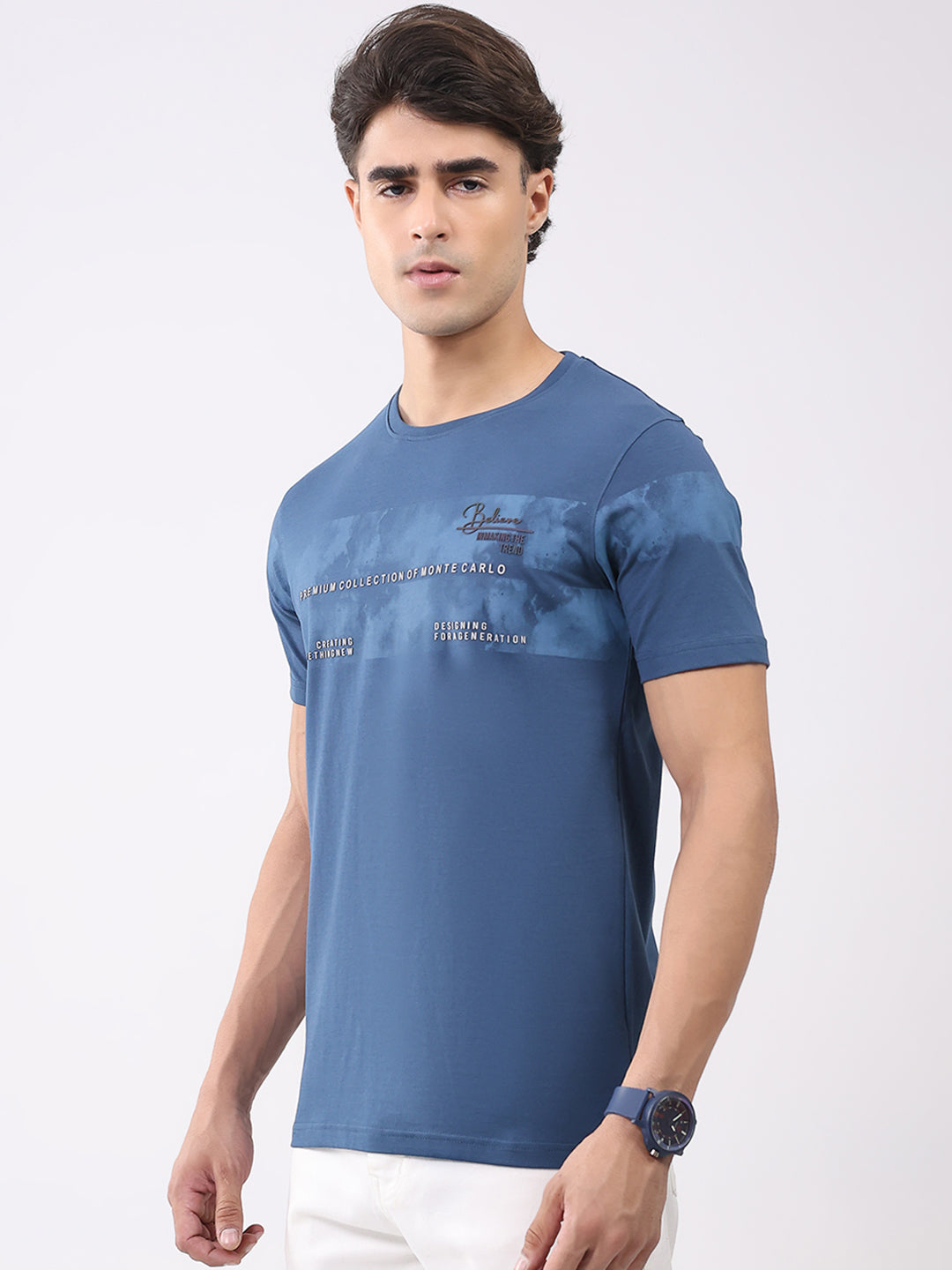 Men Blue Solid Round Neck Half Sleeve T-Shirt