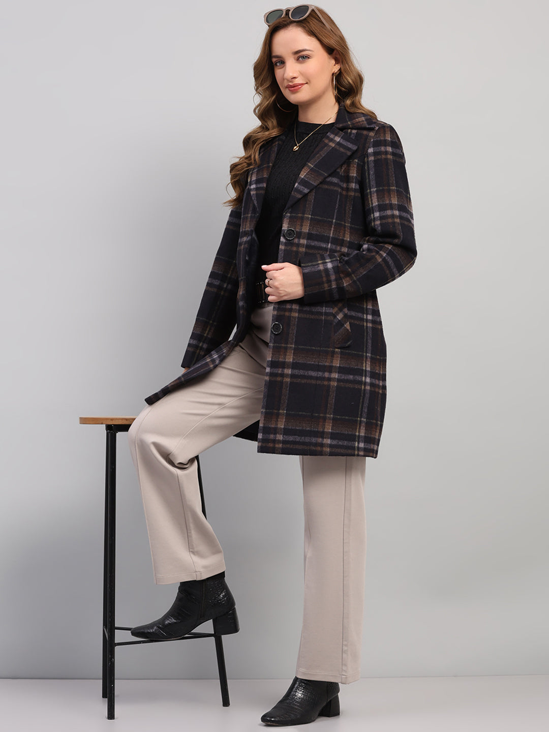 Women Navy Blue Check Collar Full Sleeve Coat