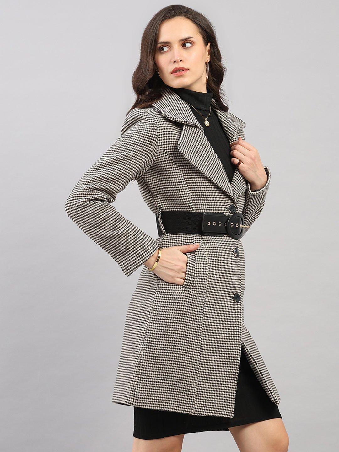 Women Black Jacquard Lapel Collar Full Sleeve Belted Long Coat