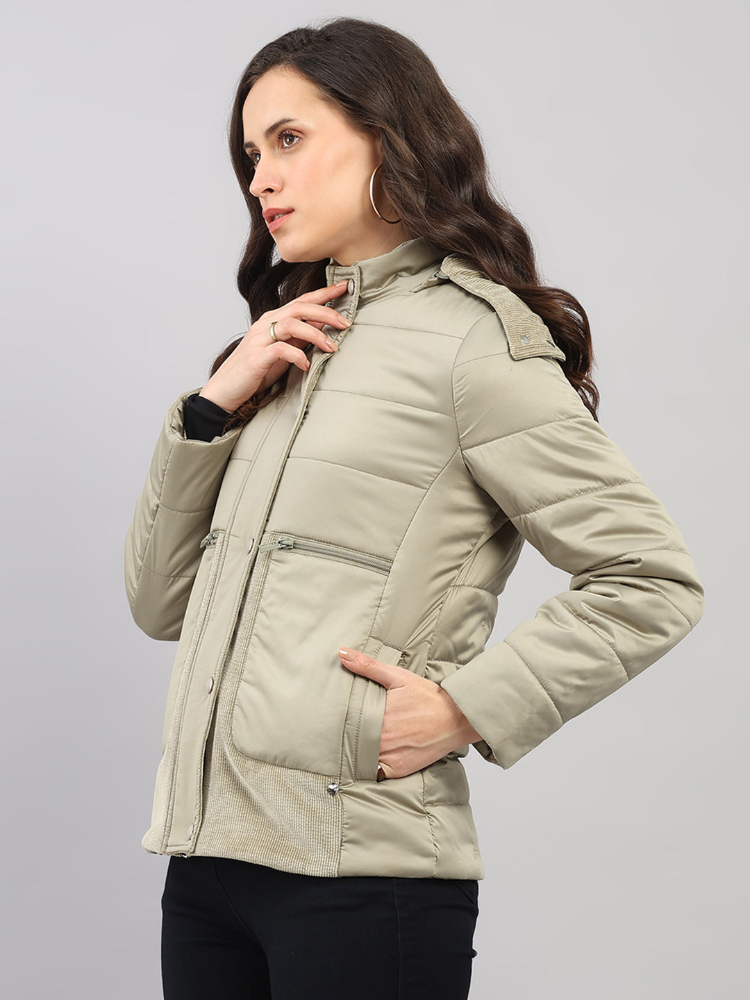 Women Green Solid Hooded Full Sleeve Jacket