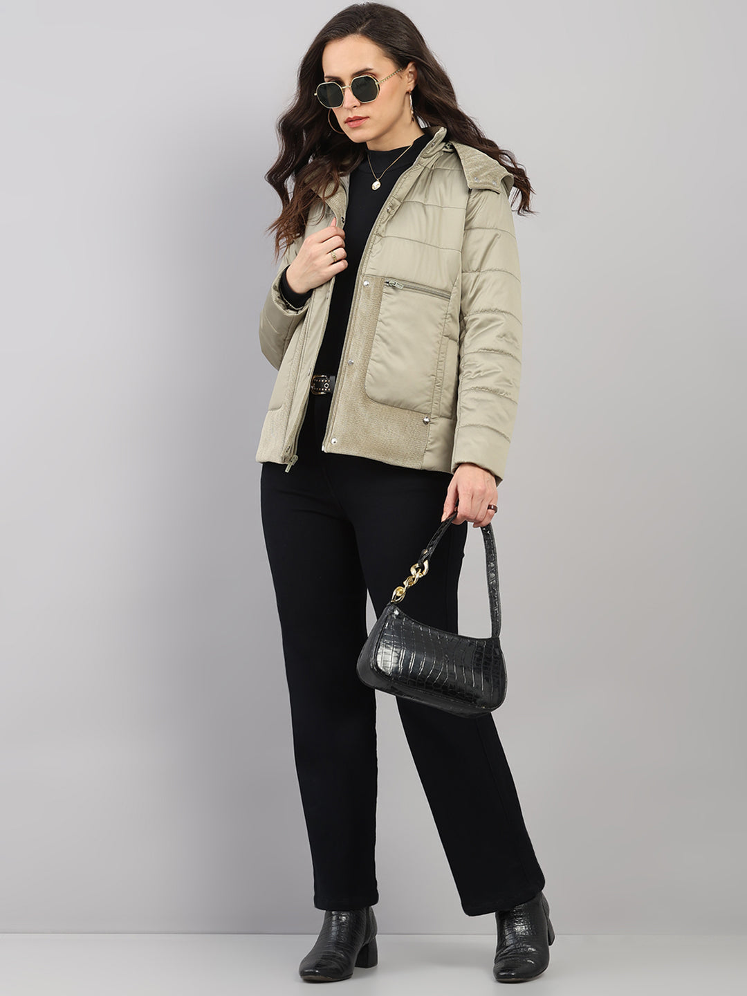 Women Green Solid Hooded Full Sleeve Jacket