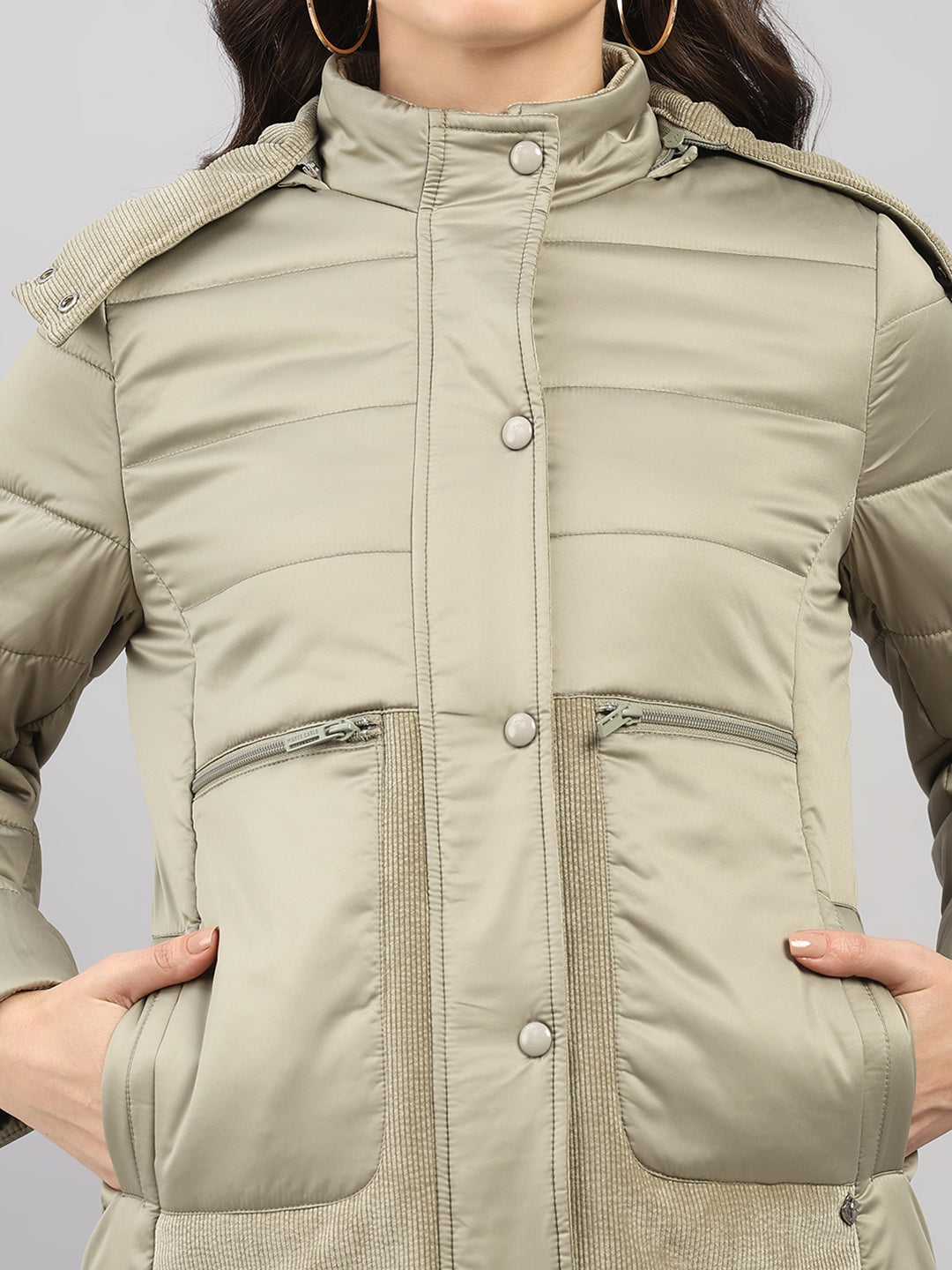 Women Green Solid Hooded Full Sleeve Jacket