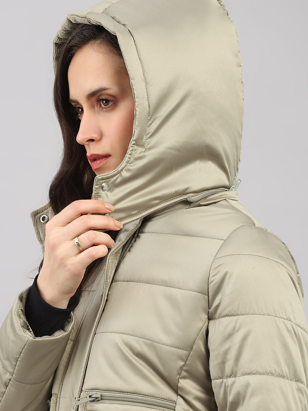 Women Green Solid Hooded Full Sleeve Jacket