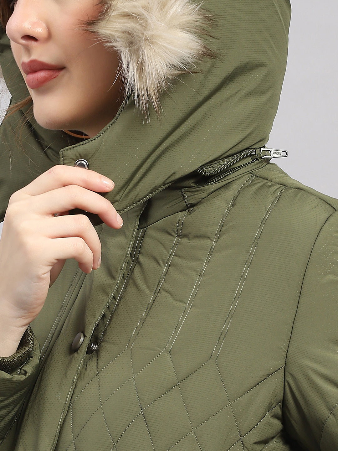 Women Green Stripe Hooded Full Sleeve Jacket