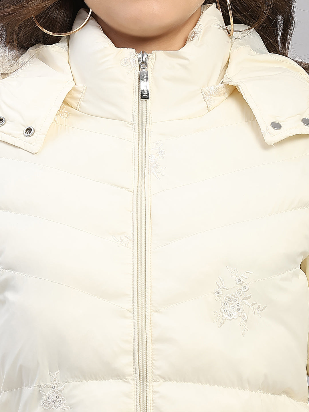 Women Off White Solid Hooded Full Sleeve Jacket