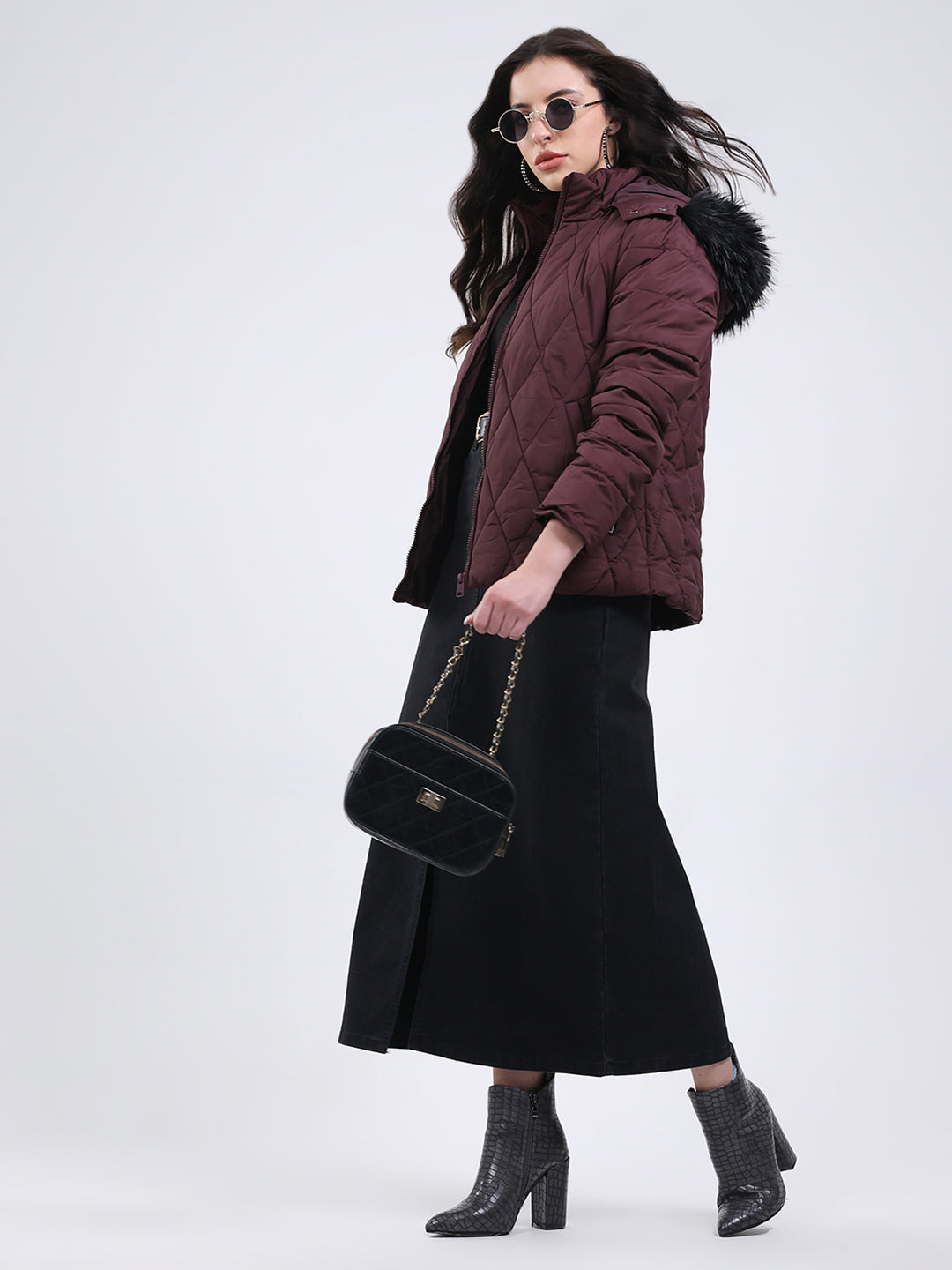 Women Burgundy Solid Hooded USB Intelligent Heating Jacket