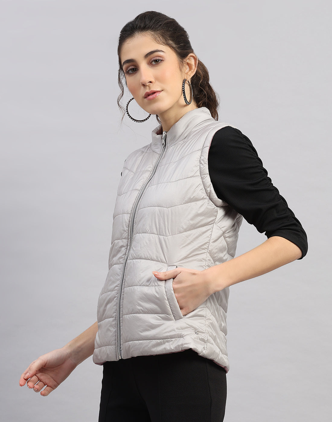 Women Navy Blue Solid Hooded Full Sleeve Jacket