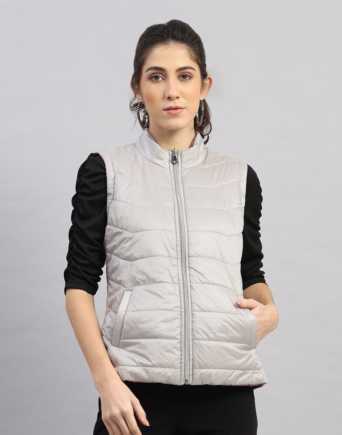 Women Navy Blue Solid Hooded Full Sleeve Jacket