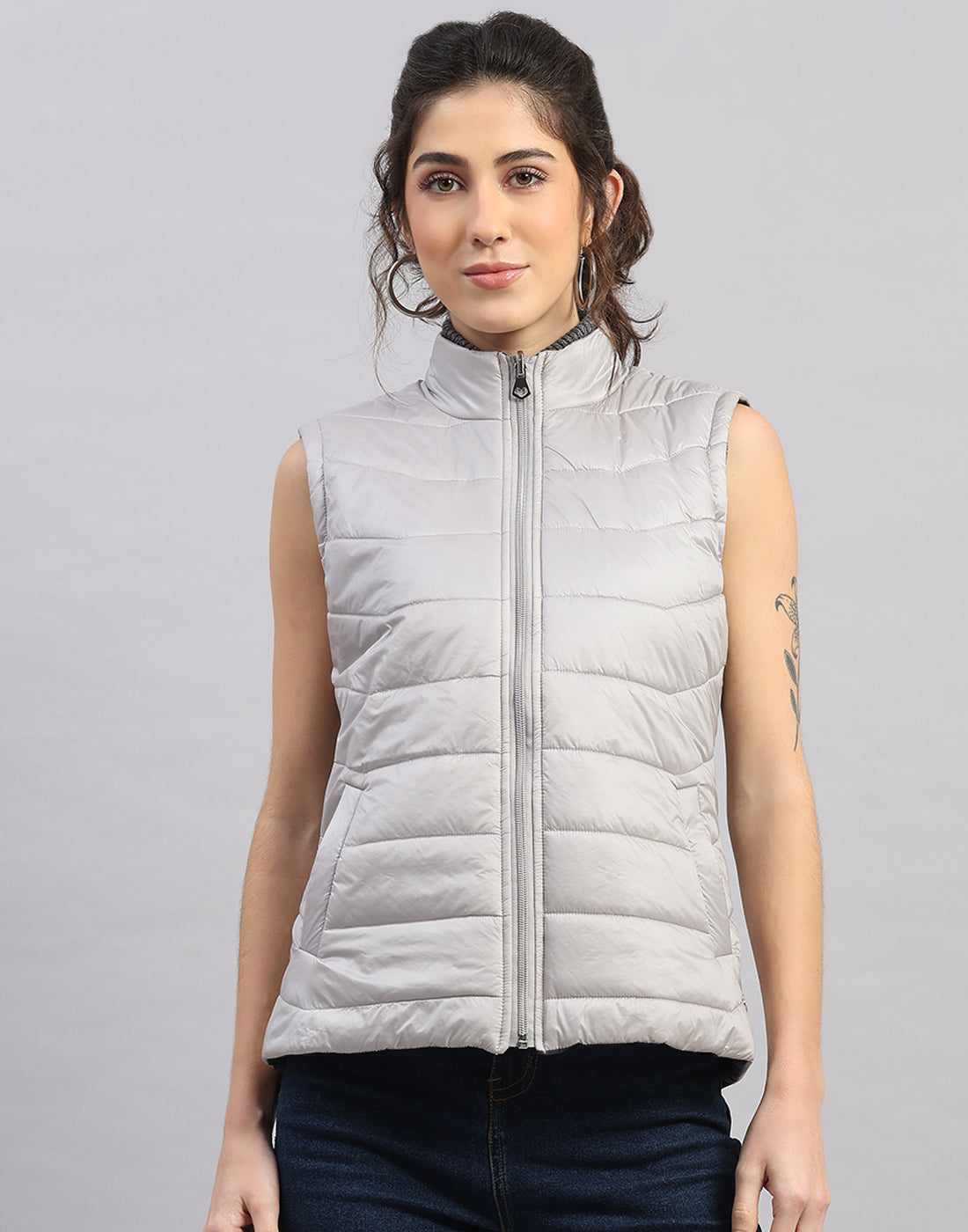 Women Maroon Solid Hooded Full Sleeve Jacket