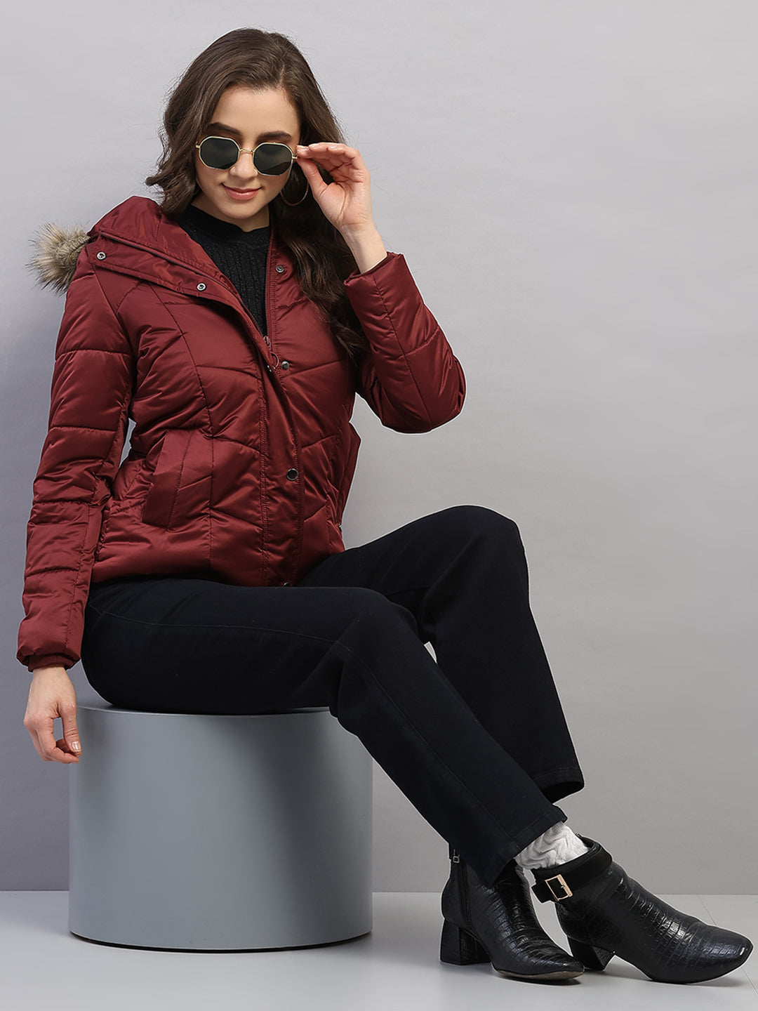 Women Maroon Solid Hooded Full Sleeve Jacket