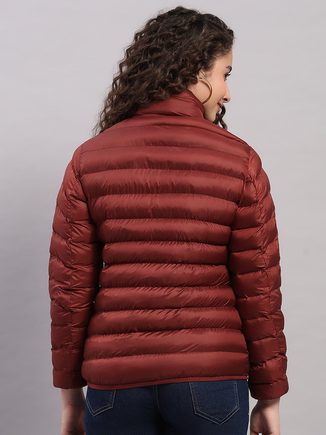 Women Maroon Solid Hooded Lightweight Packable Jacket