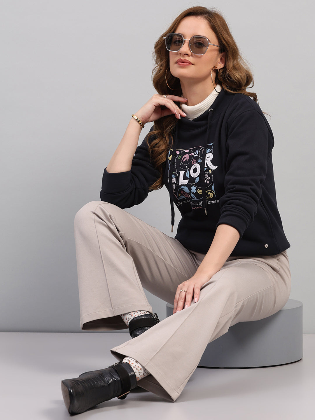 Women Navy Blue Printed Turtle Neck Full Sleeve Sweatshirt