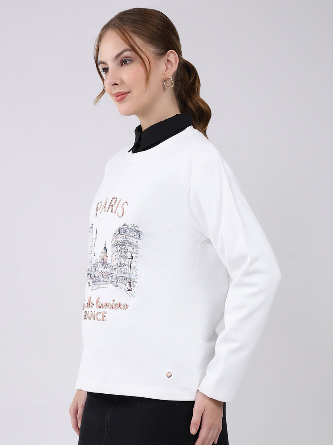 Women Off White Printed Round Neck Full Sleeve Winter Top