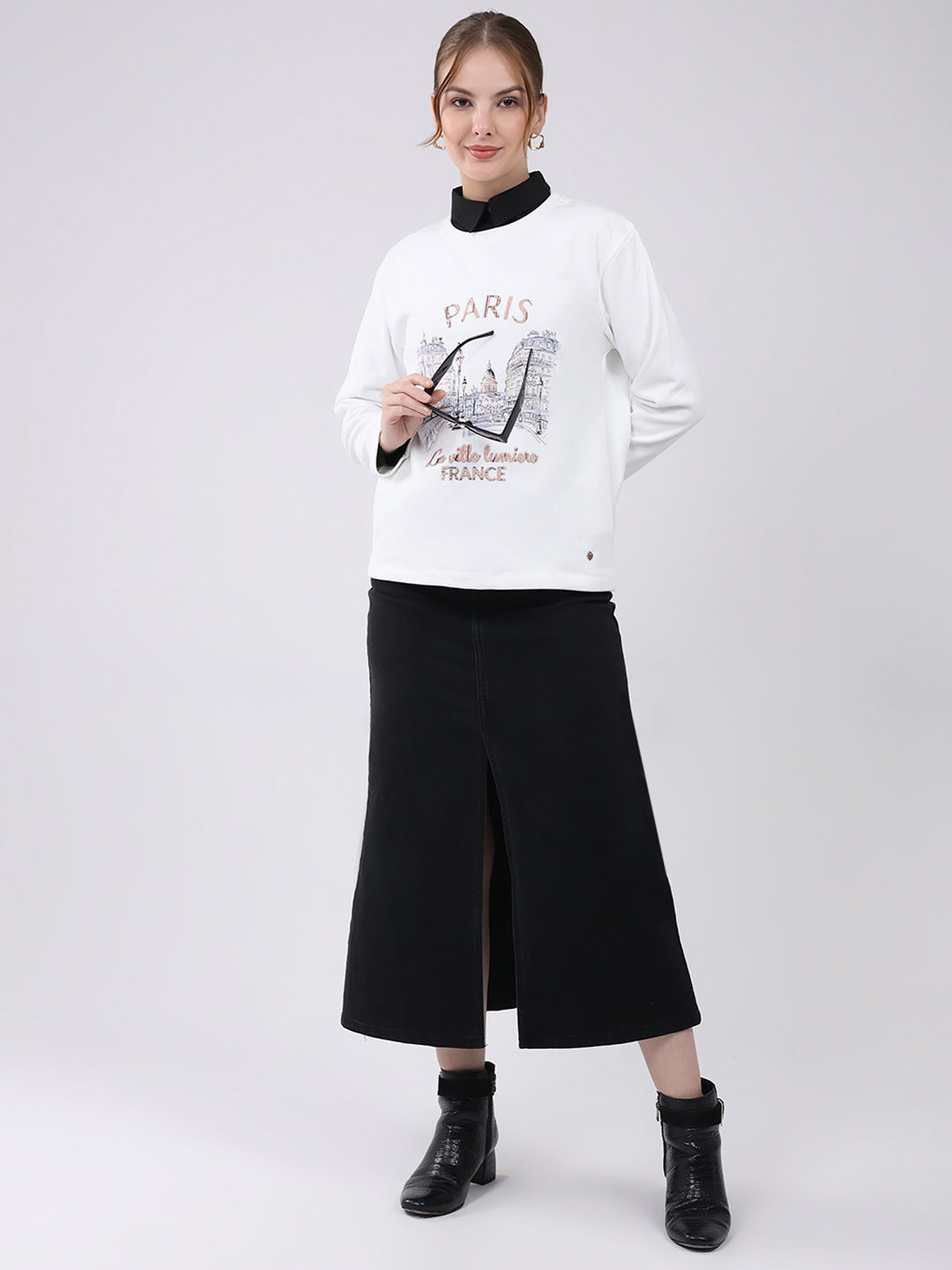 Women Off White Printed Round Neck Full Sleeve Winter Top