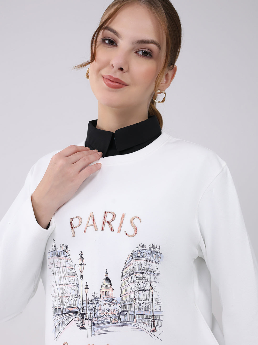 Women Off White Printed Round Neck Full Sleeve Winter Top