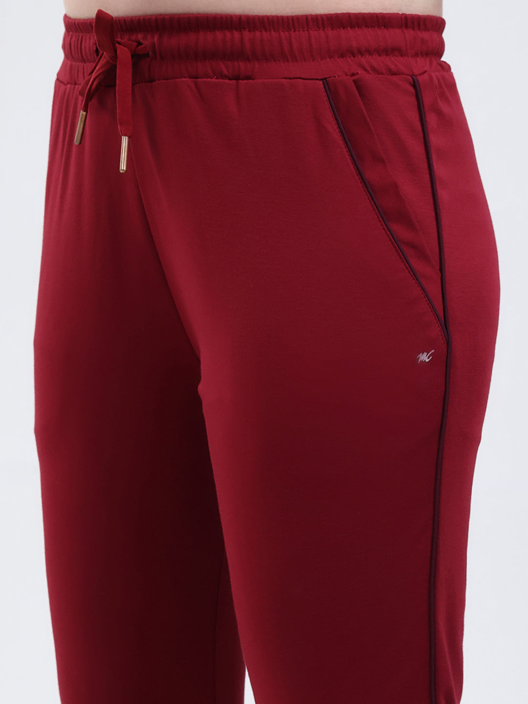 Women Maroon Solid Regular Fit Winter Lower