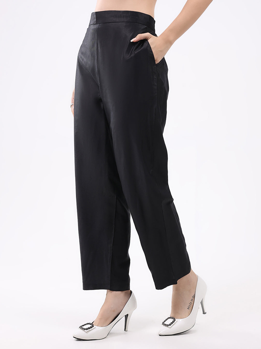 Women Black Printed Collar 3/4th Sleeve Cords Set