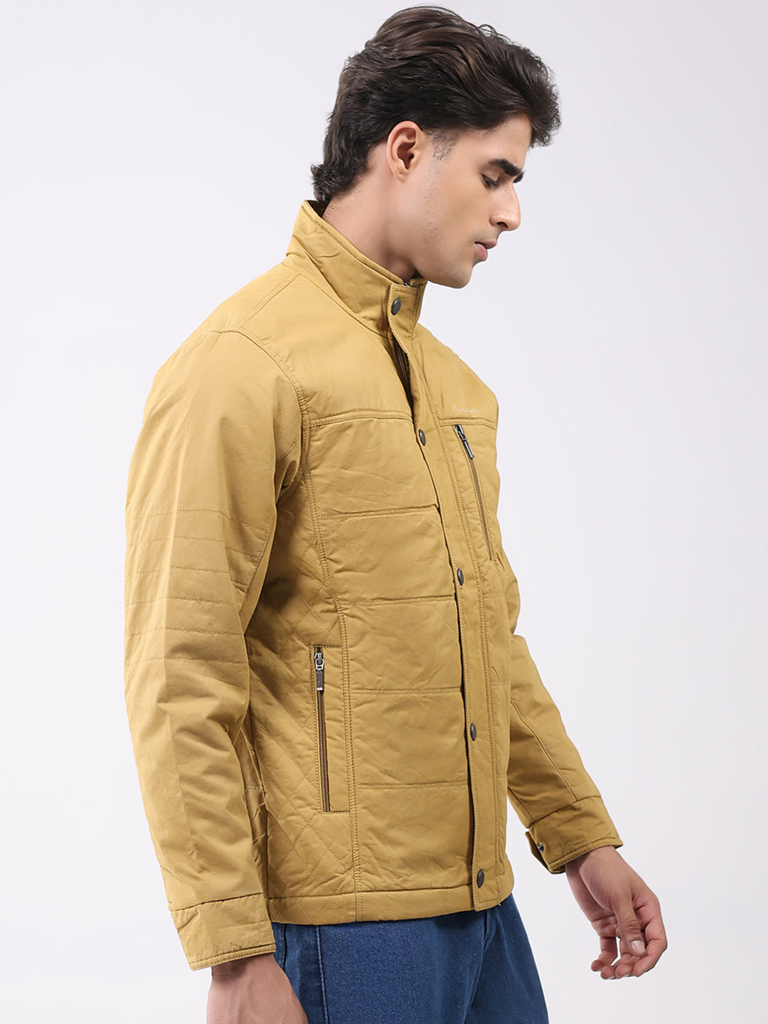 Men Yellow Solid Collar Full Sleeve Jacket
